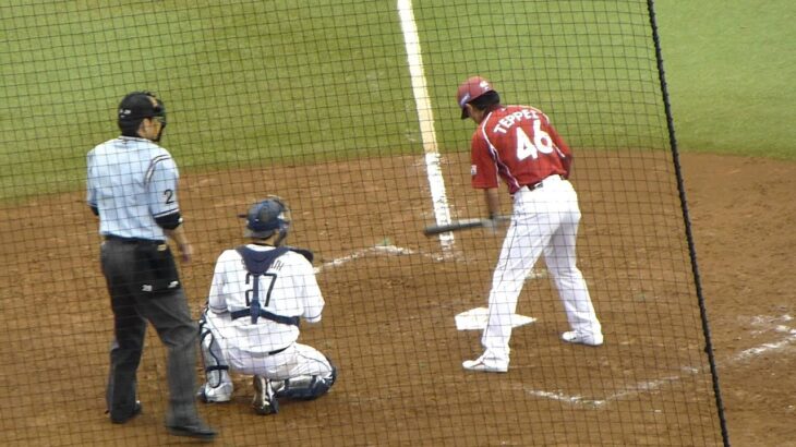 20120708 鉄平の打撃フォーム 菊池雄星からセンター前ヒット