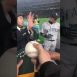 イチローさん、サインお願いします！激闘！警備員の呼びかけにイチロー苦笑い #Shorts