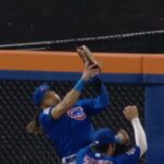 [MLB] カブス エルモシーヨが鈴木誠也と衝突しながら素晴らしいジャンピングキャッチ！