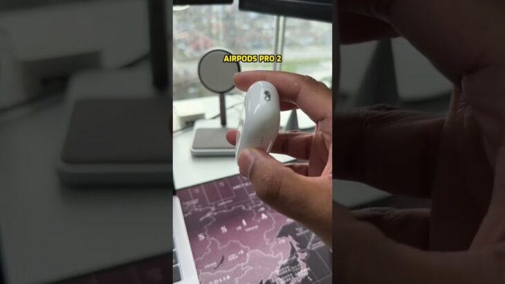 Can you spot the design flaw in the AirPods Pro 1st Gen? #airpods #airpodspro #airpodspro2