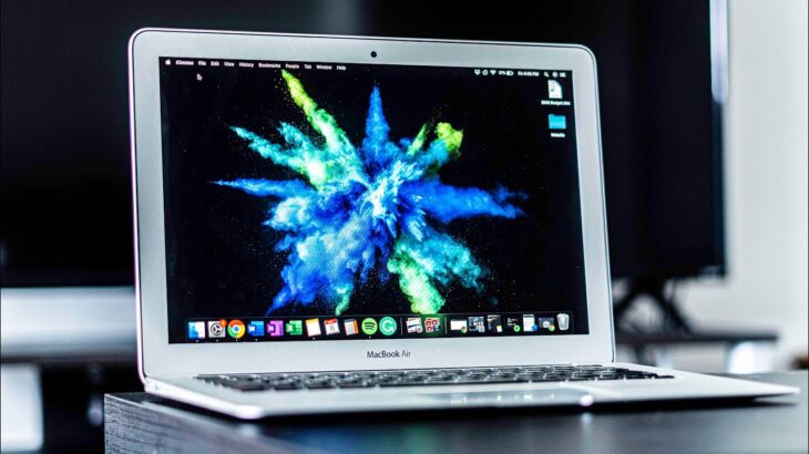 MacBook Air 2015 Review in 2020 (MAYBE Worth The Money!)