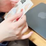 [ミュージシャンの日常vlogS5#195]M2 MacBook airにスラムダンクのシールを貼る話