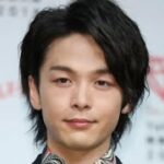 葛藤も魅力？中村倫也、社会で通用しない自分に悩み…ふっきれた瞬間にあの人物の一言があった【セレブニュース】