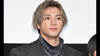 山田裕貴、すっぴん公開 “どアップ”変顔ショットに反響「モノクロでも分かる美しさ」「こういうところが推せる」【セレブニュース】