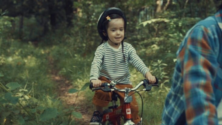 へんしんバイクで山道をサイクリング