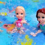 Splash pad ! Elsa & Anna toddlers – surprise – water fun – games