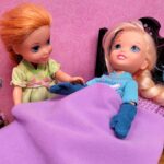 Little Elsa is sick ! Elsa & Anna toddlers –  bedtime stories – cough – sore throat