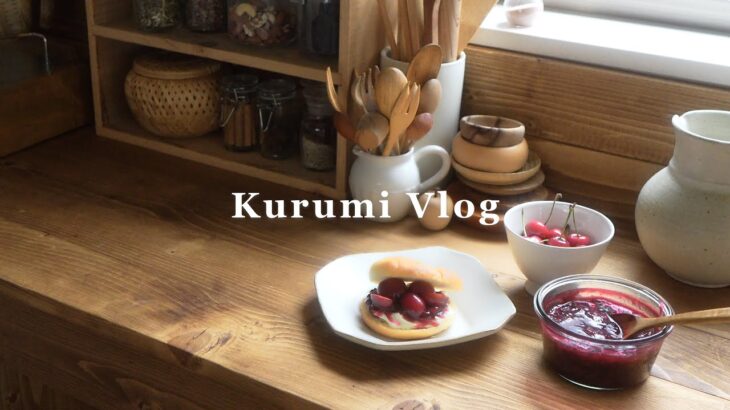 ホームカフェがもっと楽しくなるカルディ購入品☕米粉のベーグルサンドとお花の刺繍｜暮らしのVlog